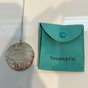 Tiffany & Co Notes large pendant